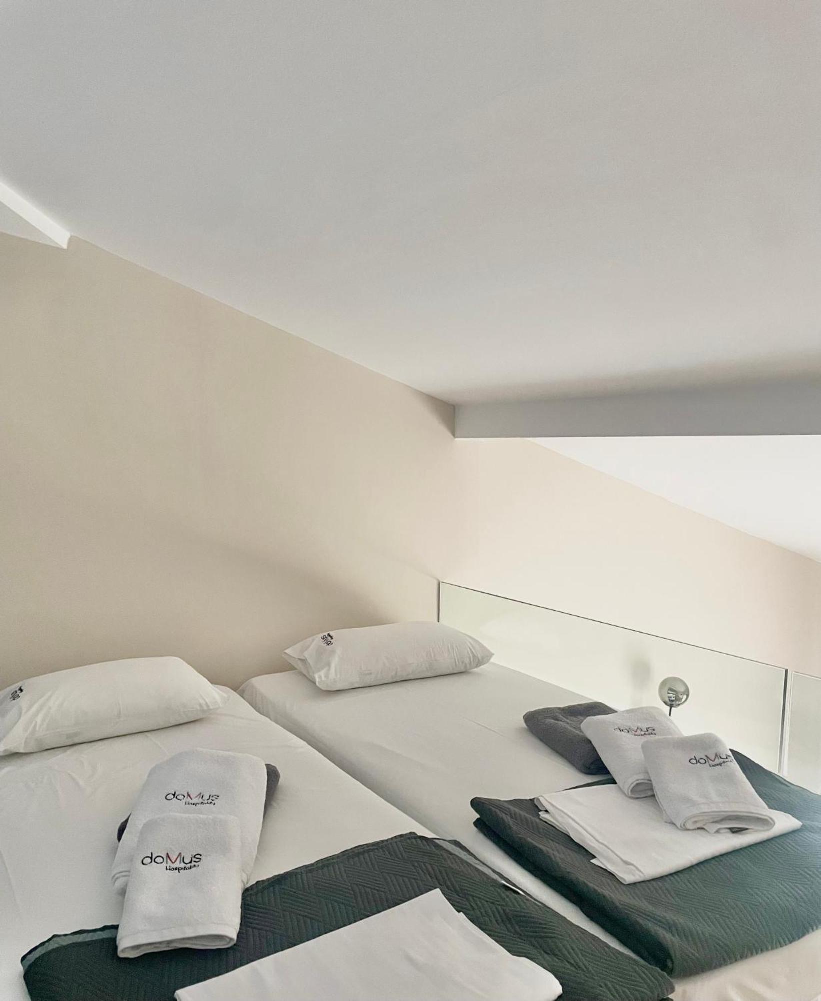 Domus Hospitality Aparthotel Vourvourou Exterior photo